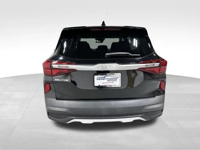 Used 2023 Black Kia LX image 8