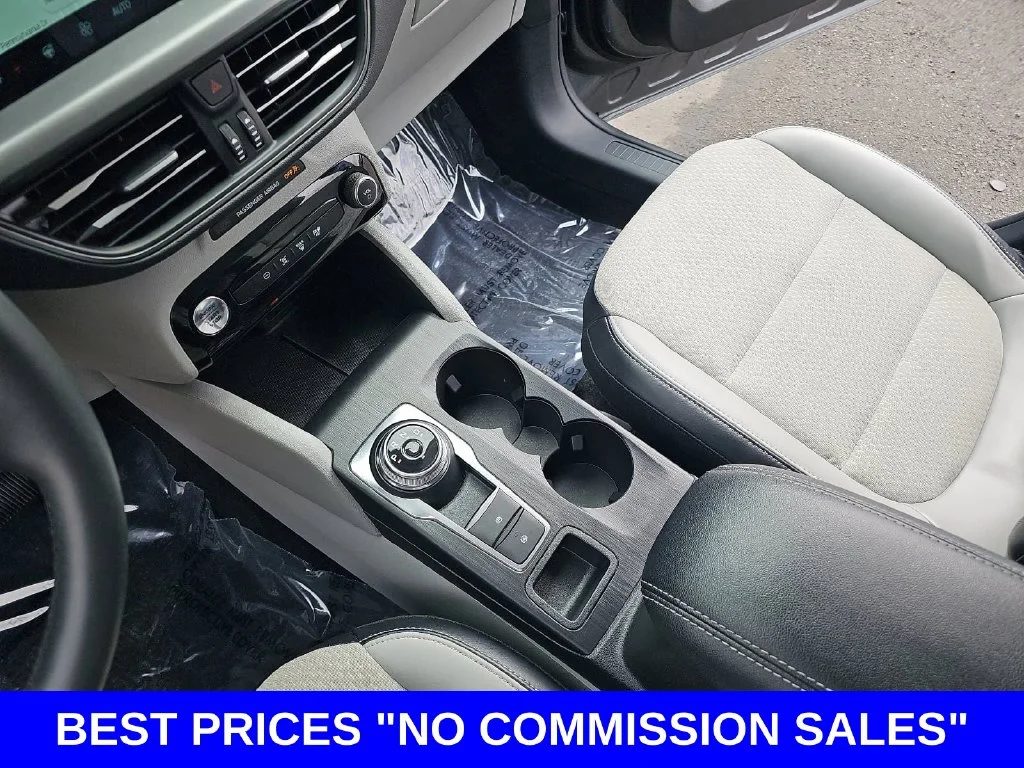 Used 2025 Carbonized Gray Metallic Ford Base image 25