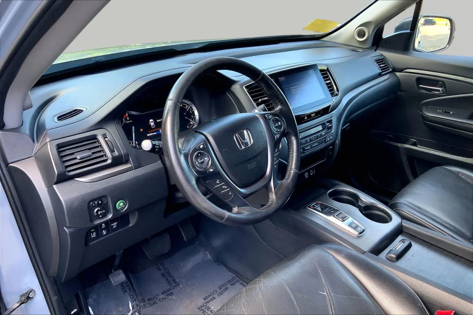 Certified Used 2023 Sonic Gray Pearl Honda RTL image 18