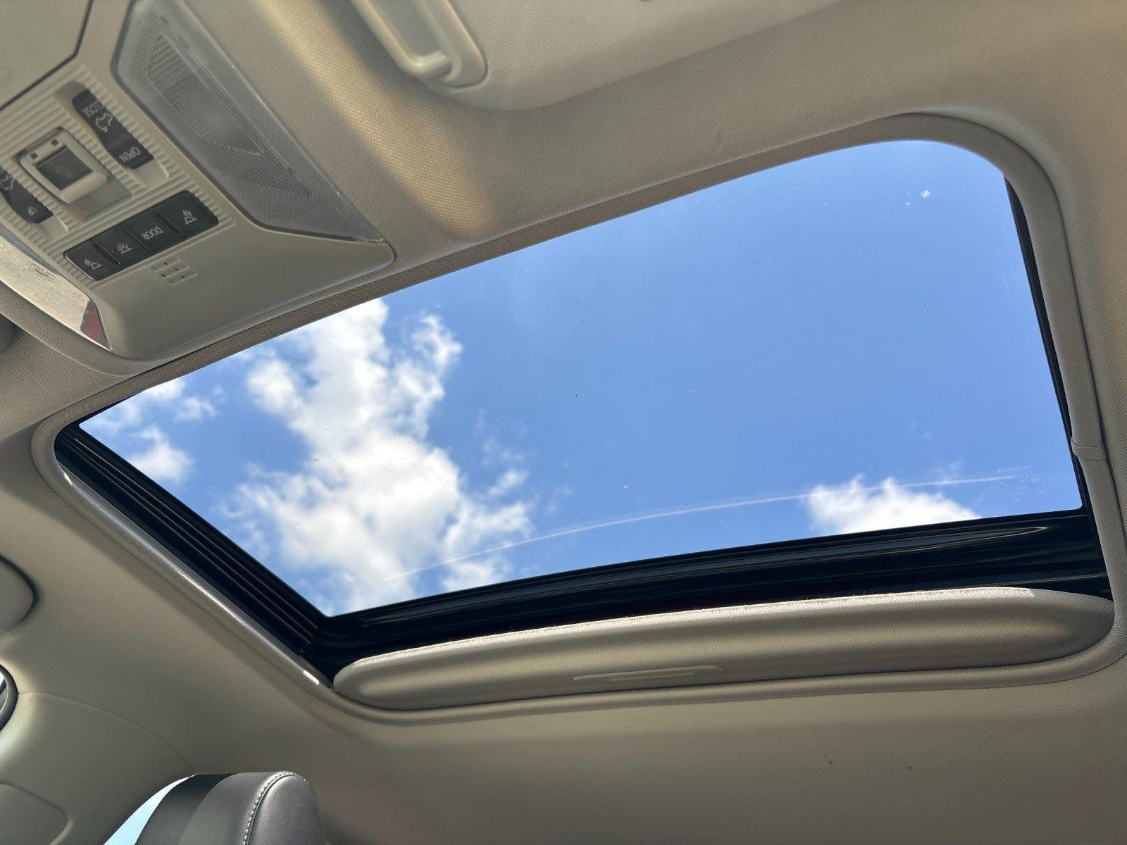 Used 2020 Ruby Flare Pearl Toyota Limited image 29