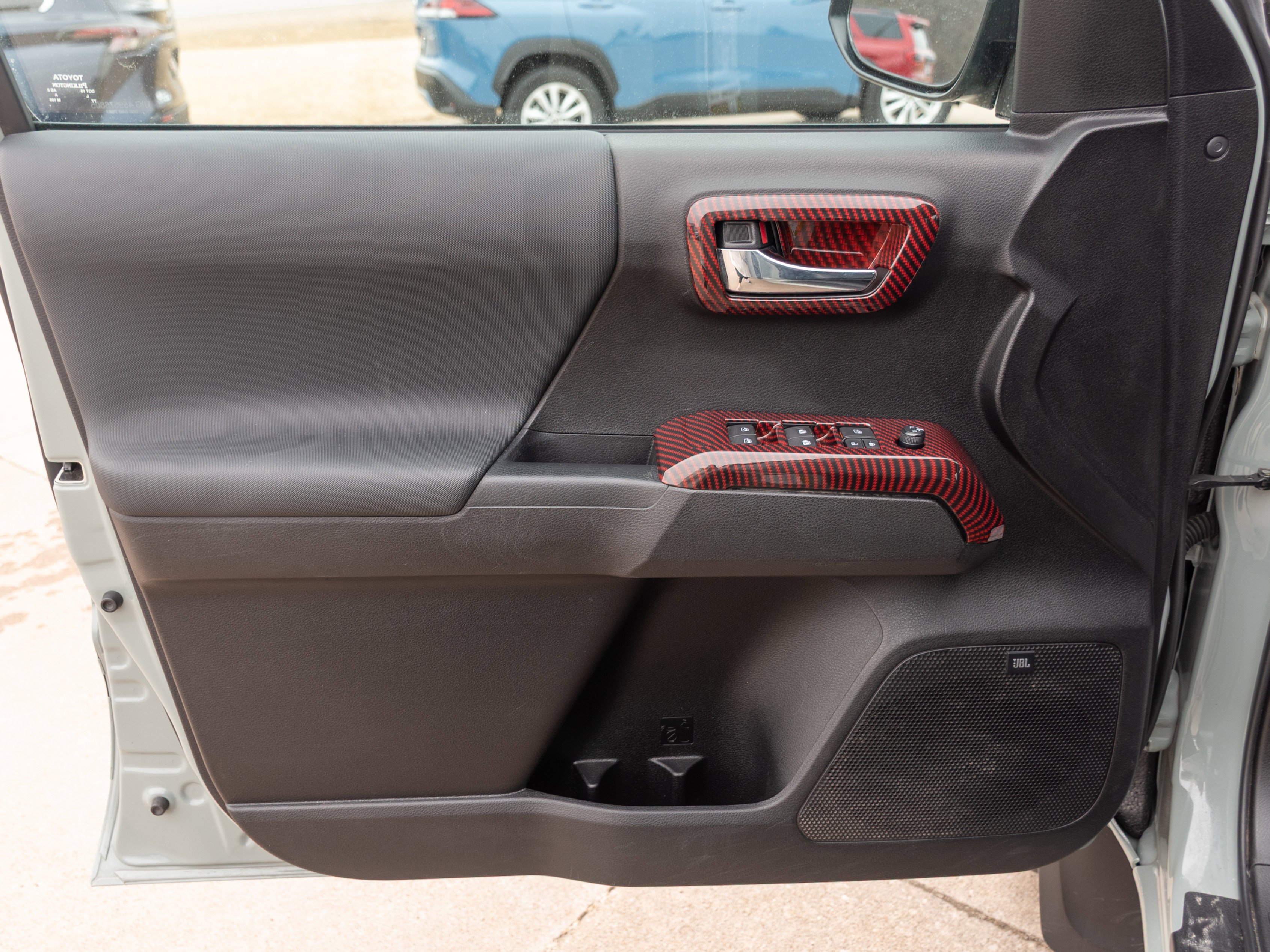 2022 Toyota Tacoma TRD Sport - Photo 9