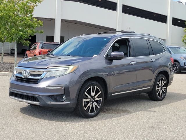 Used 2019 Modern Steel Metallic Honda Touring image 3