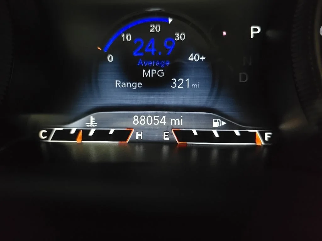 Used 2020 White Jeep Limited image 22