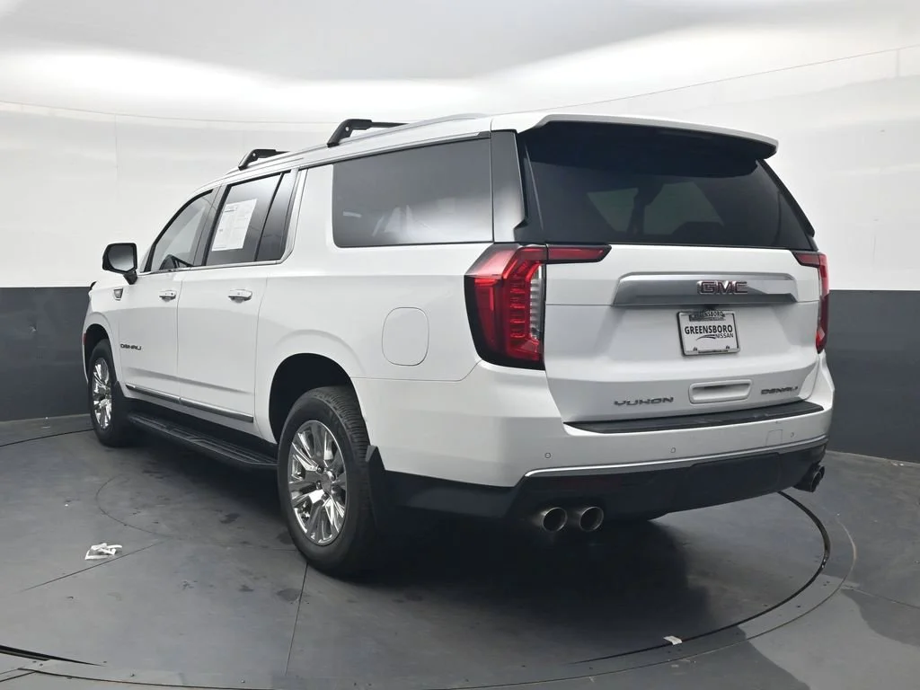 Used 2021 White GMC Denali image 7