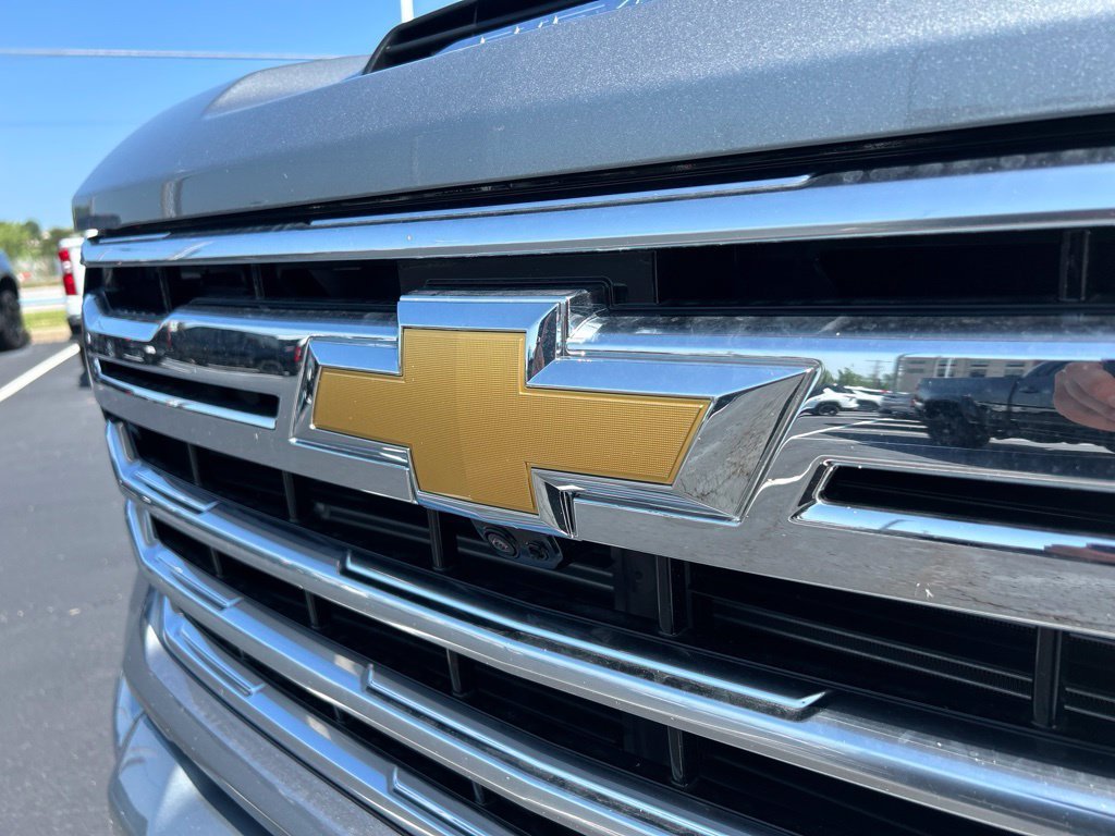 2026 Chevrolet Silverado 2500 HD High Country - Photo 10