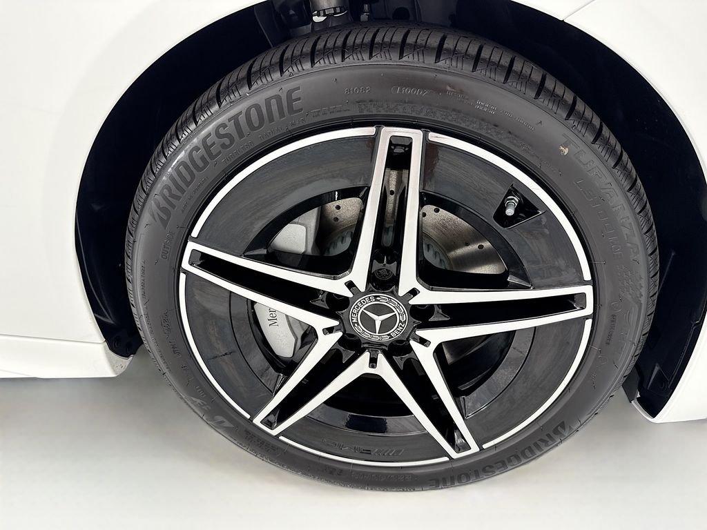 New 2026 Polar White Mercedes-Benz C 300 image 32
