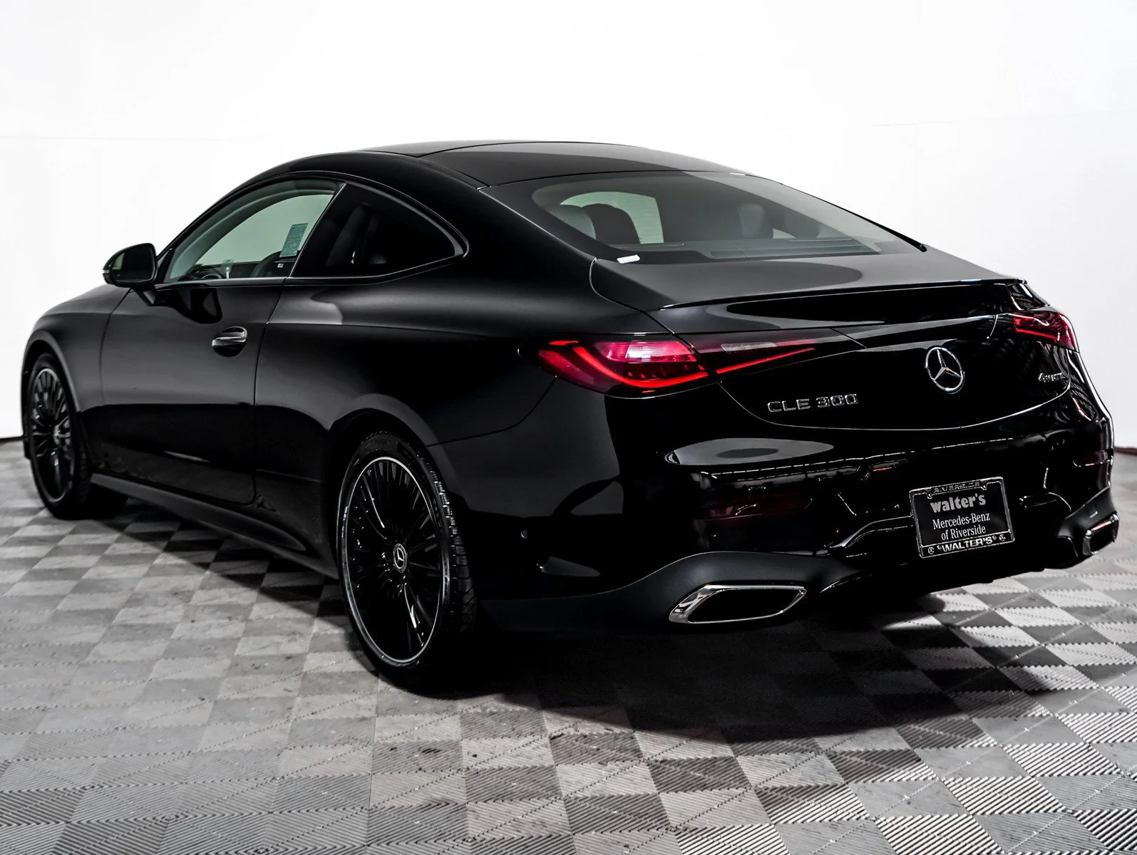 New 2027 Black Mercedes-Benz CLE 300 4MATIC® image 2