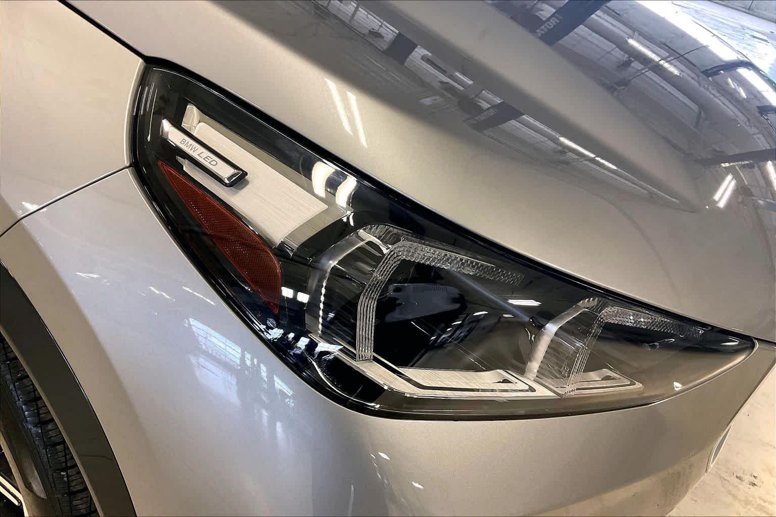 Used 2026 Space Silver Metallic BMW xDrive28i image 13