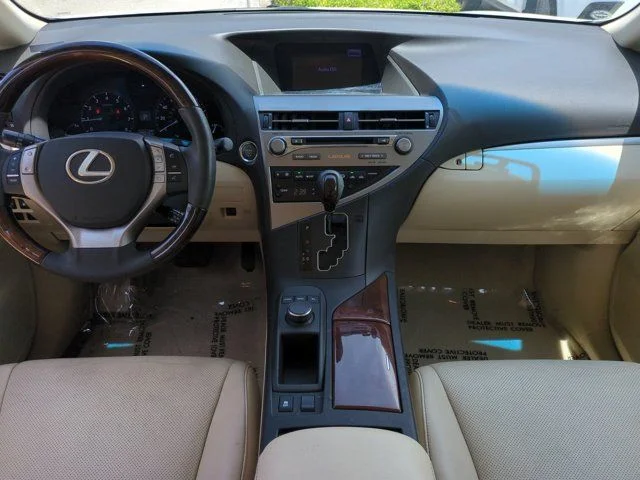 Used 2013 White Lexus 350 image 13