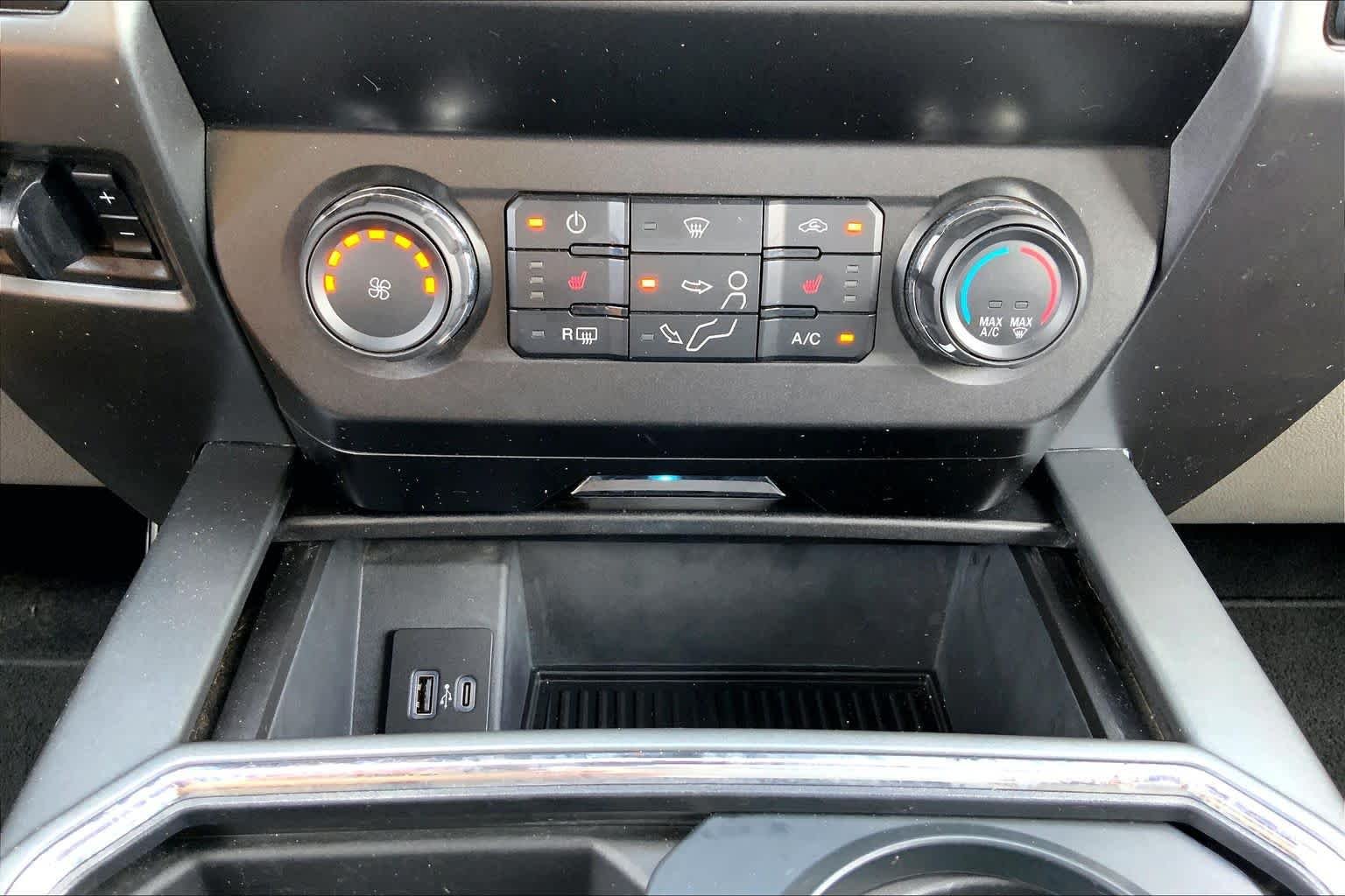 Certified Used 2021 Oxford White Ford XLT image 34