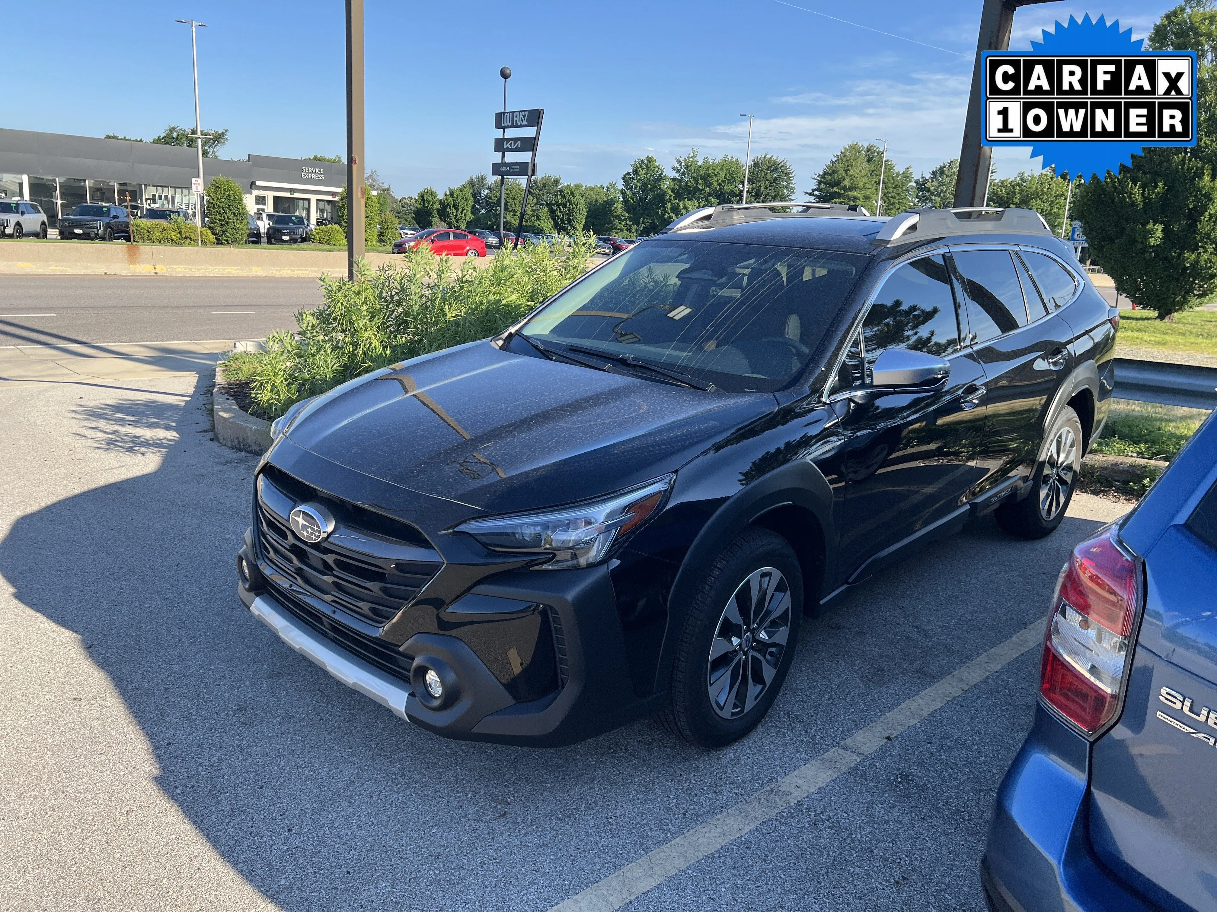 Used 2025 Crystal Black Silica Subaru Touring XT image 2