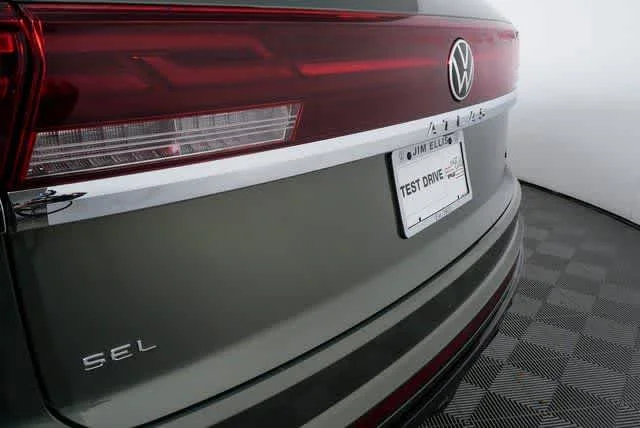 2026 Volkswagen Atlas Cross Sport SEL Premium R-LINE - Photo 34