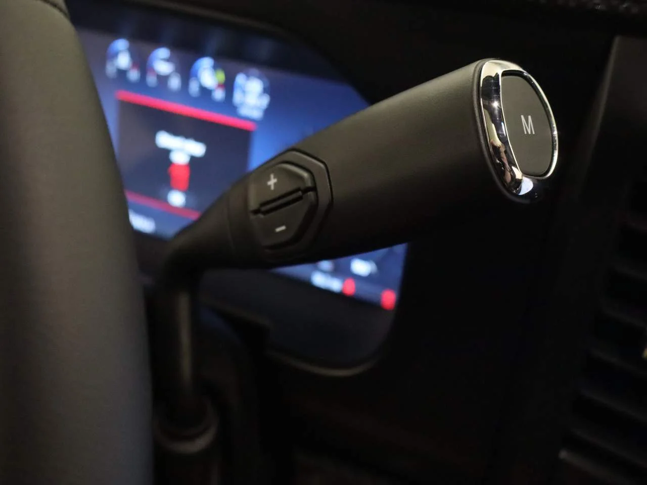 New 2026 Avalanche Ford F-250® Lariat® image 8