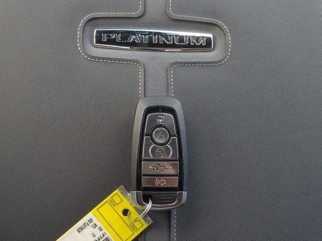 New 2026 White Ford Platinum image 30
