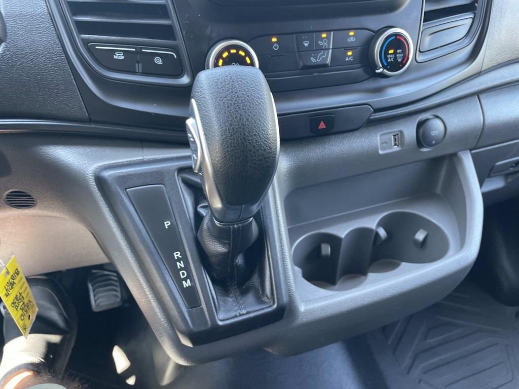 Used 2025 White Ford Base image 25