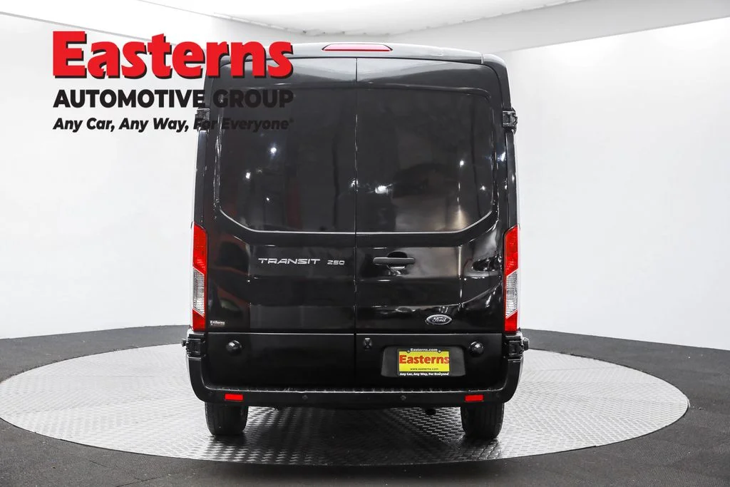 Used 2015 Black Ford Base image 6