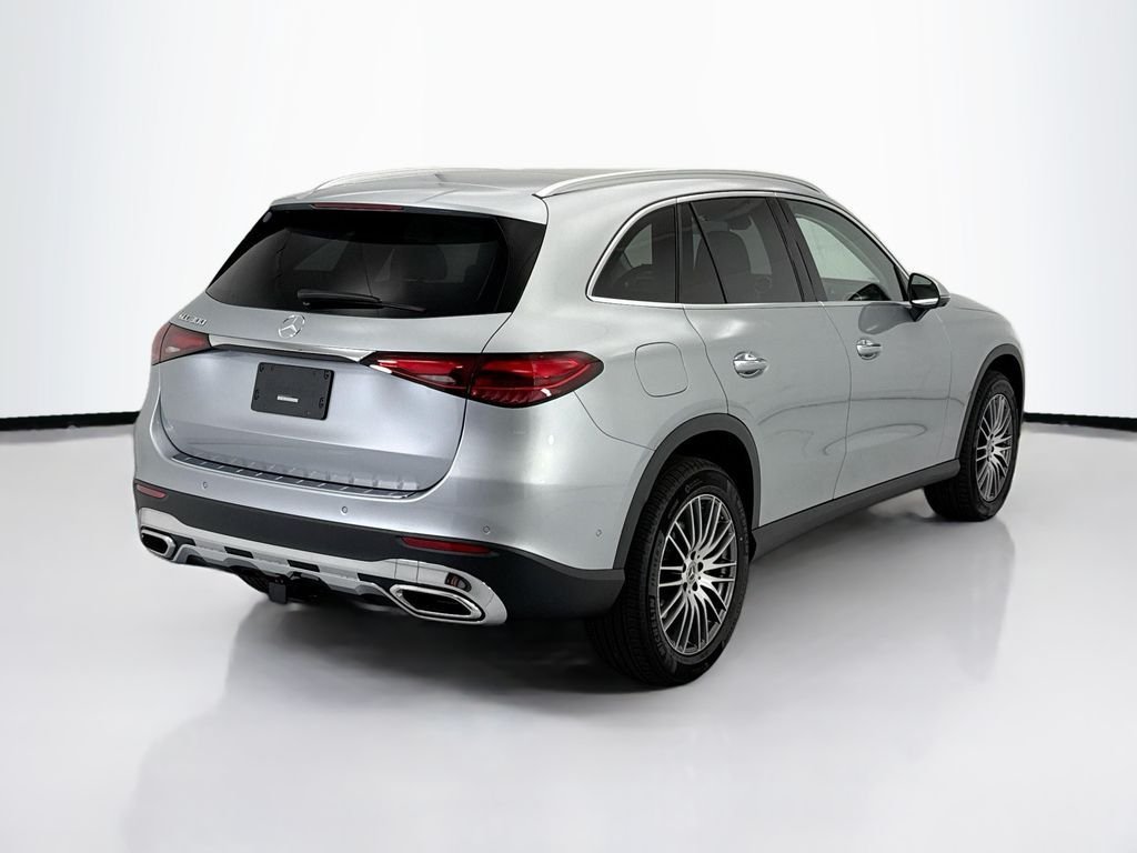 New 2026 Cirrus Silver Metallic Mercedes-Benz GLC 300 image 5