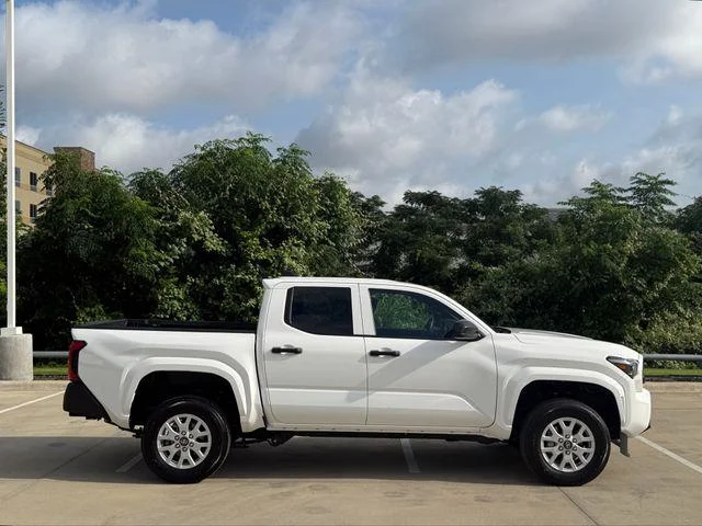 Certified Used 2025 ICE CAP Toyota SR image 6