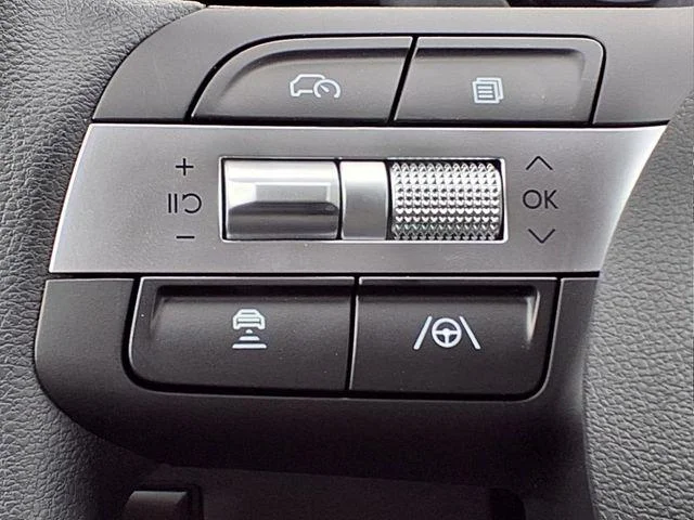 New 2026 Green Hyundai SE image 20