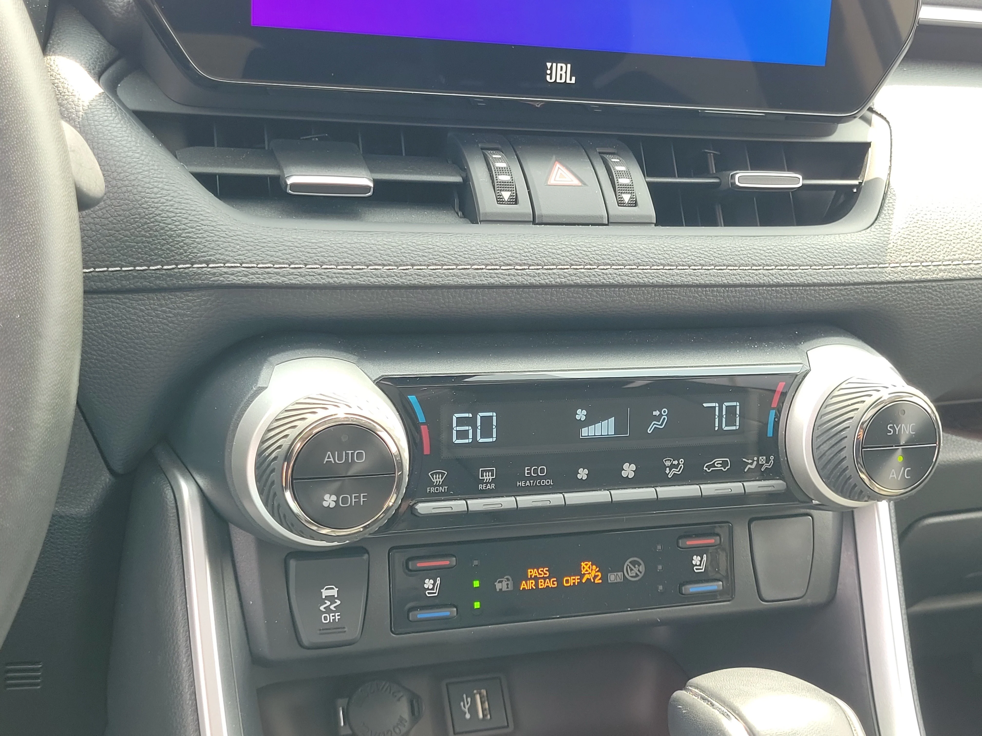 Certified Used 2024 Wind Chill Pearl Toyota Limited image 27
