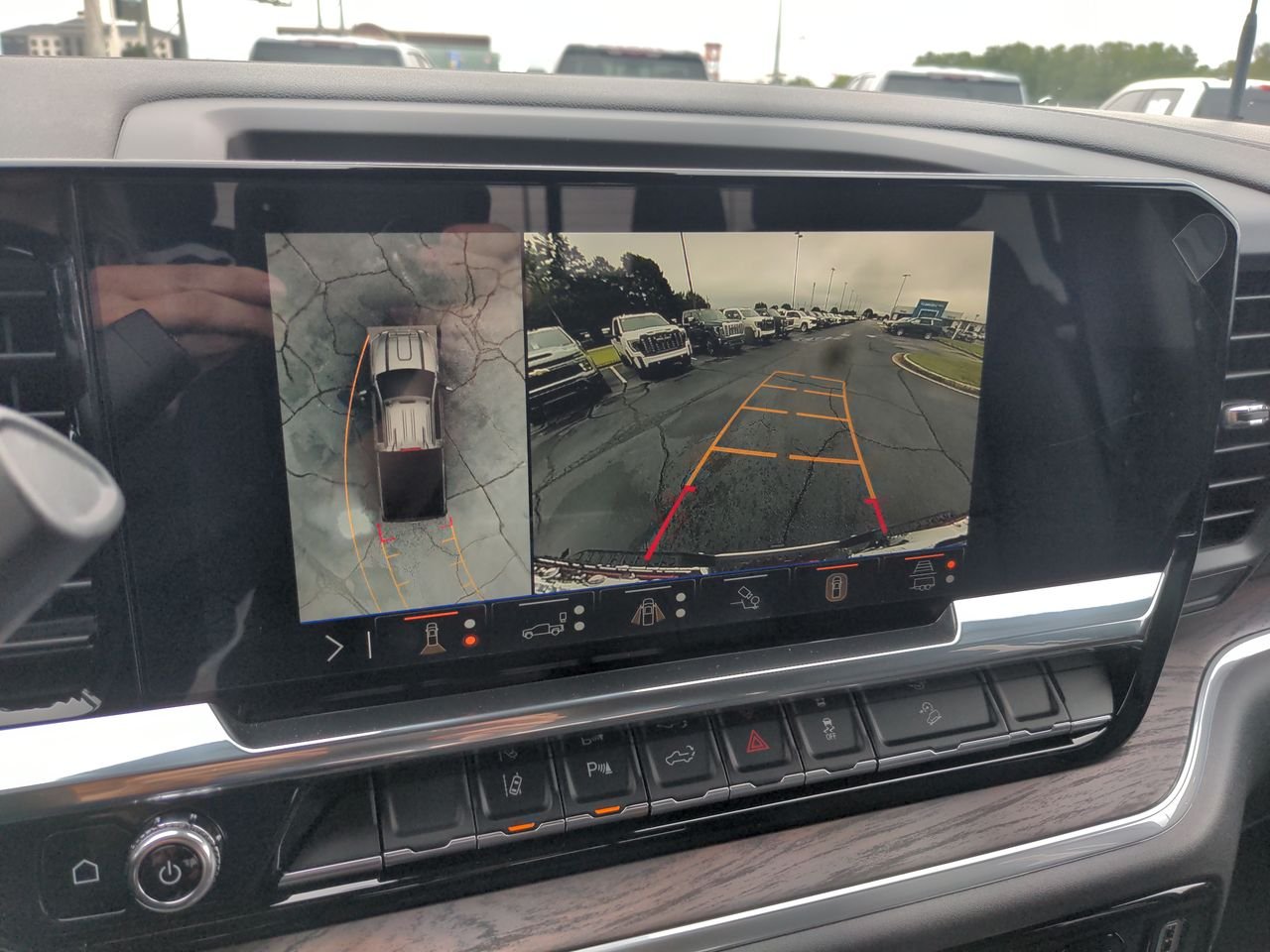 2025 GMC Sierra 3500HD SLT - Photo 15