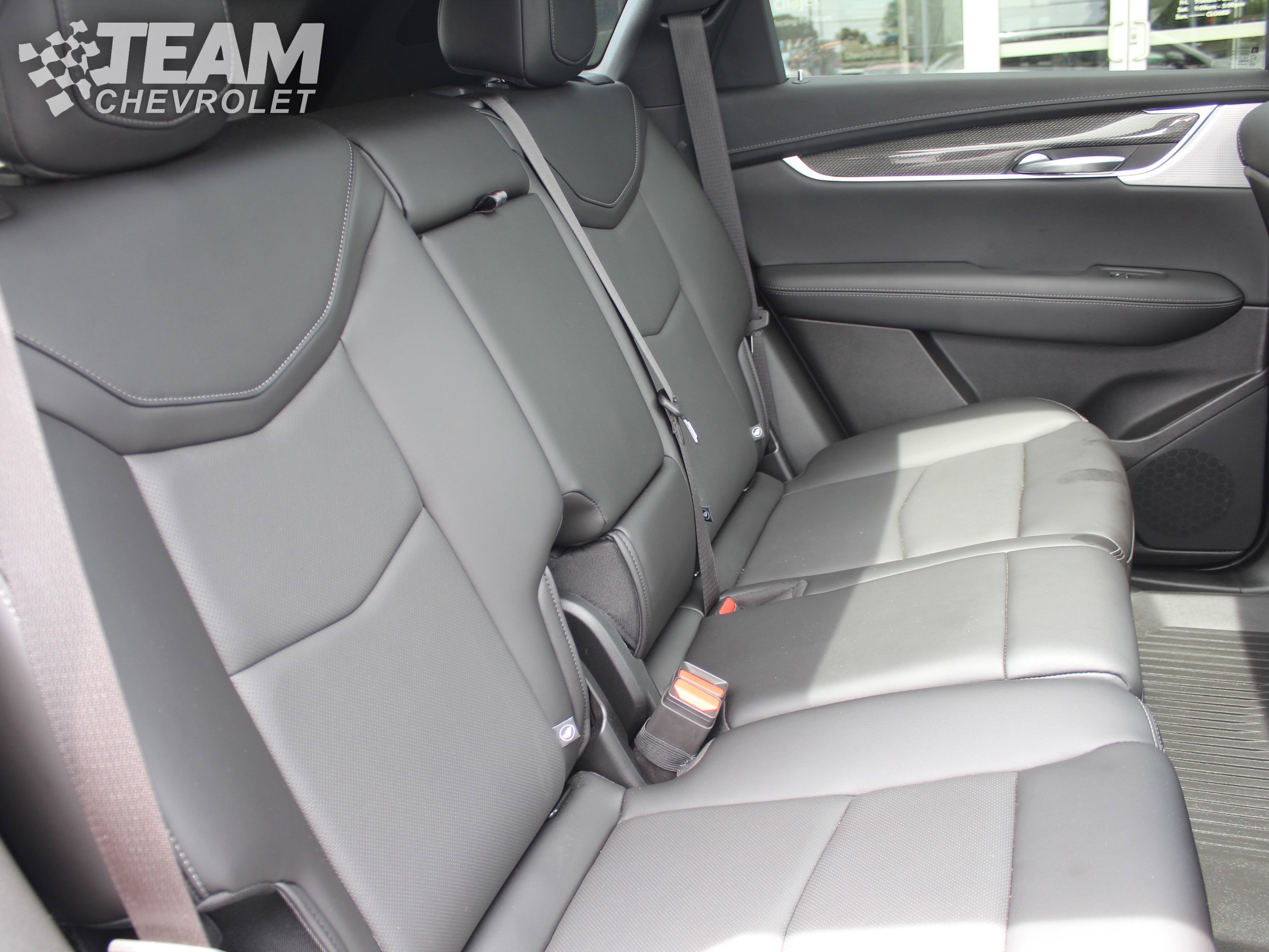 Used 2024 Argent Silver Metallic Cadillac Sport image 26