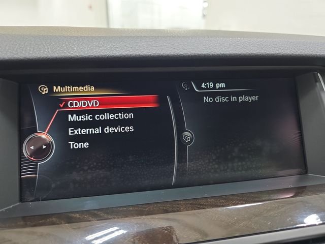 Used 2016 Alpine White BMW 528i xDrive image 21