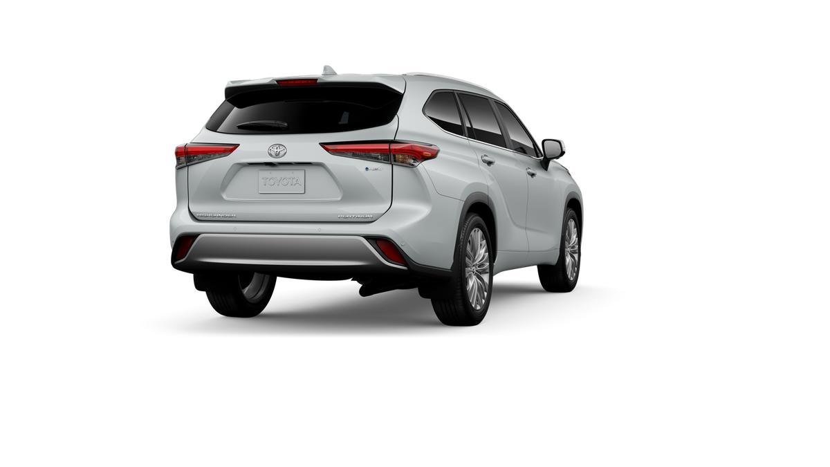 New 2026 Wind Chill Pearl Toyota Hybrid Platinum image 31