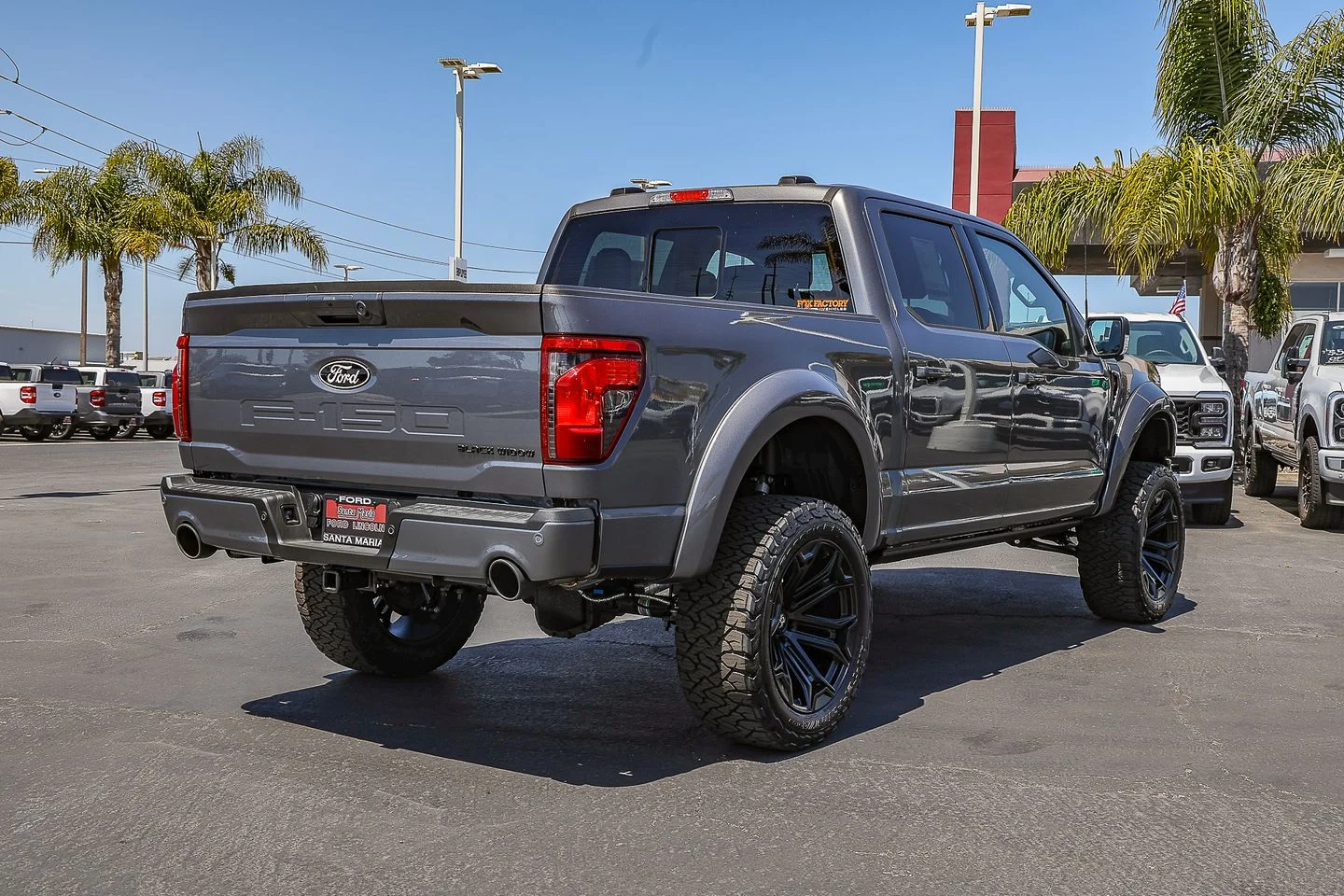 New 2026 Carbonized Gray Metallic Ford XLT image 5