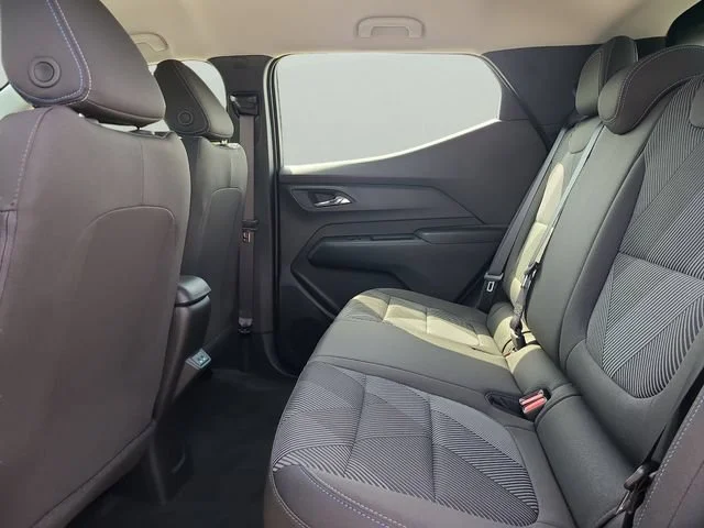 New 2027 Mosaic Black Metallic Chevrolet LT image 7