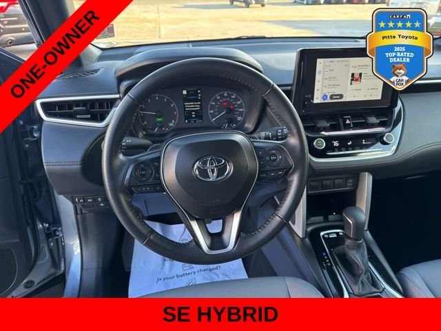 Used 2025  Toyota Hybrid SE image 18