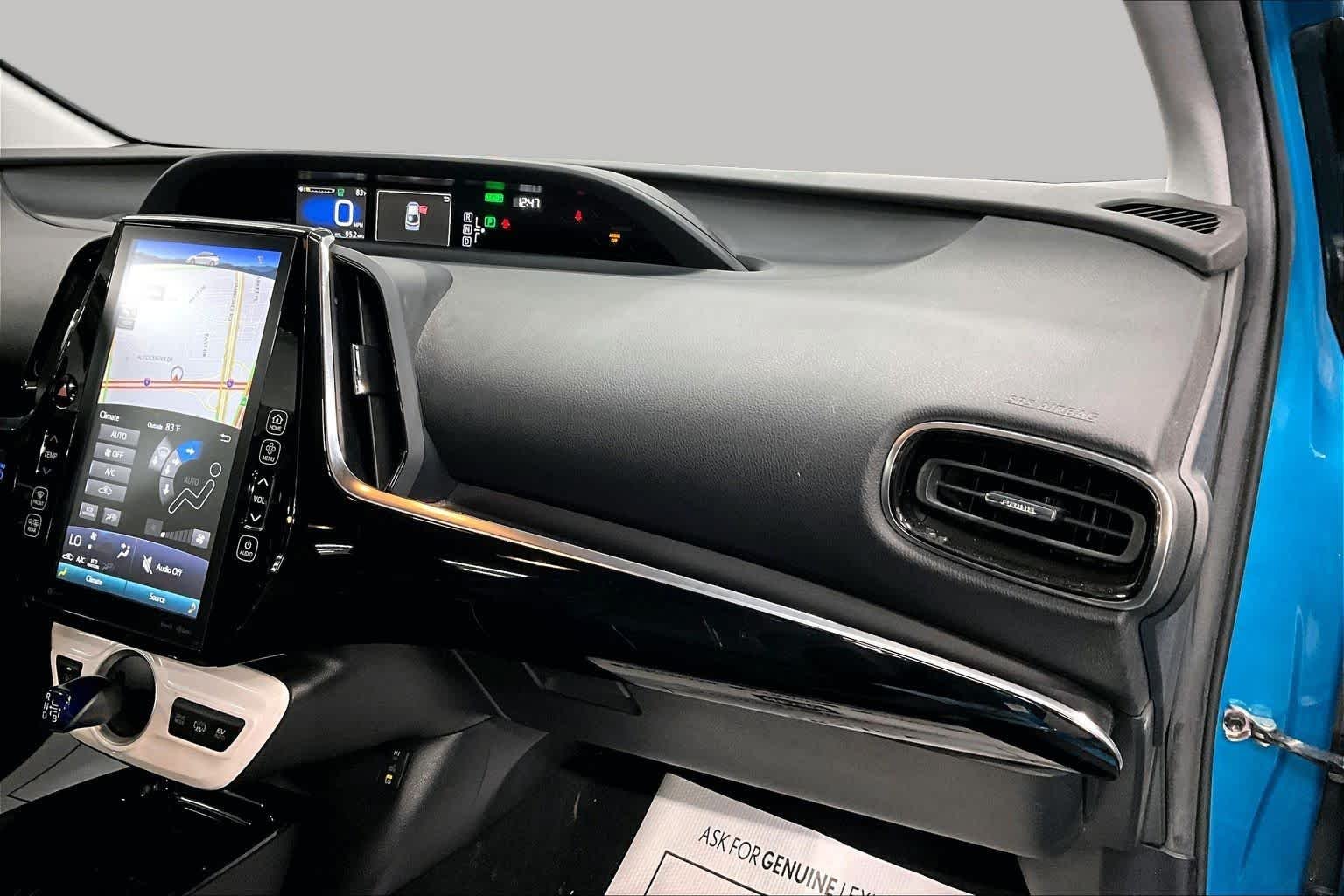 Used 2017 Blue Magnetism Toyota Premium image 17