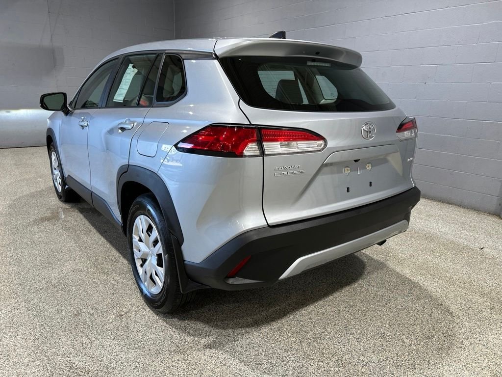 Used 2024 Silver Toyota L image 8