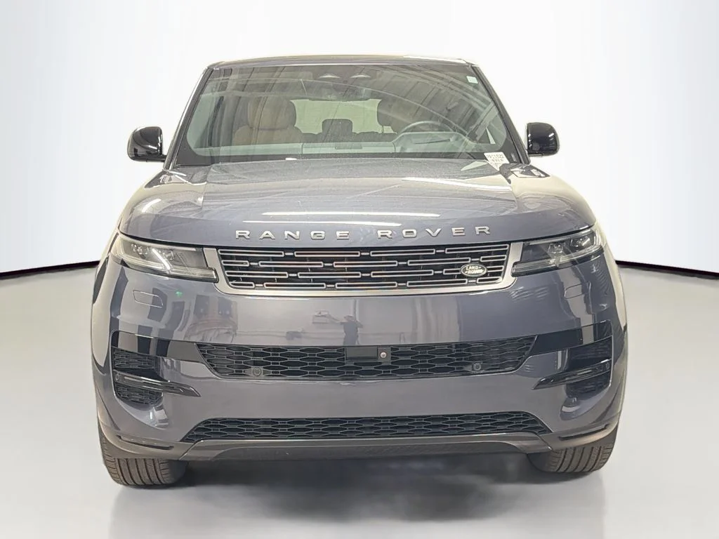 Used 2024 Blue Land Rover SE image 6