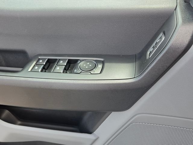 New 2026 Oxford White Ford XL image 27
