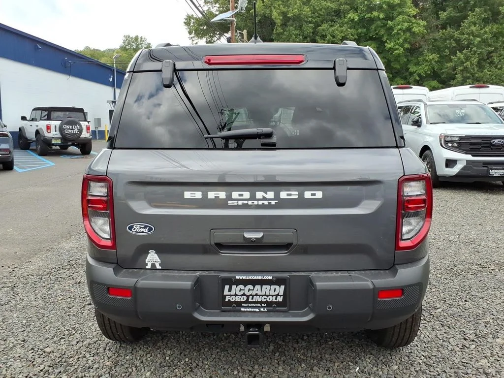 New 2026 Carbonized Gray Metallic Ford Outer Banks® image 5