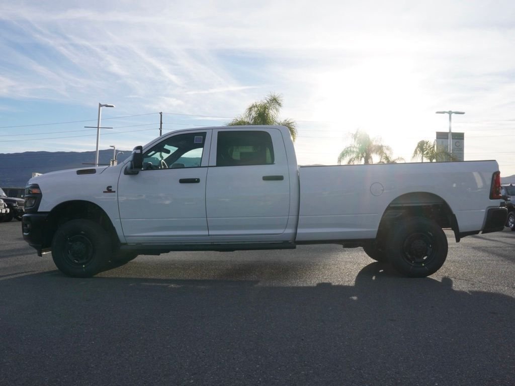 New 2026 Bright White Clear-Coat Exterior Paint RAM Tradesman image 6