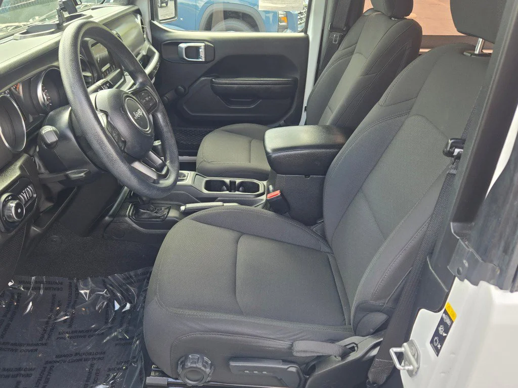 Used 2022 White Jeep Sport 4x4 image 15