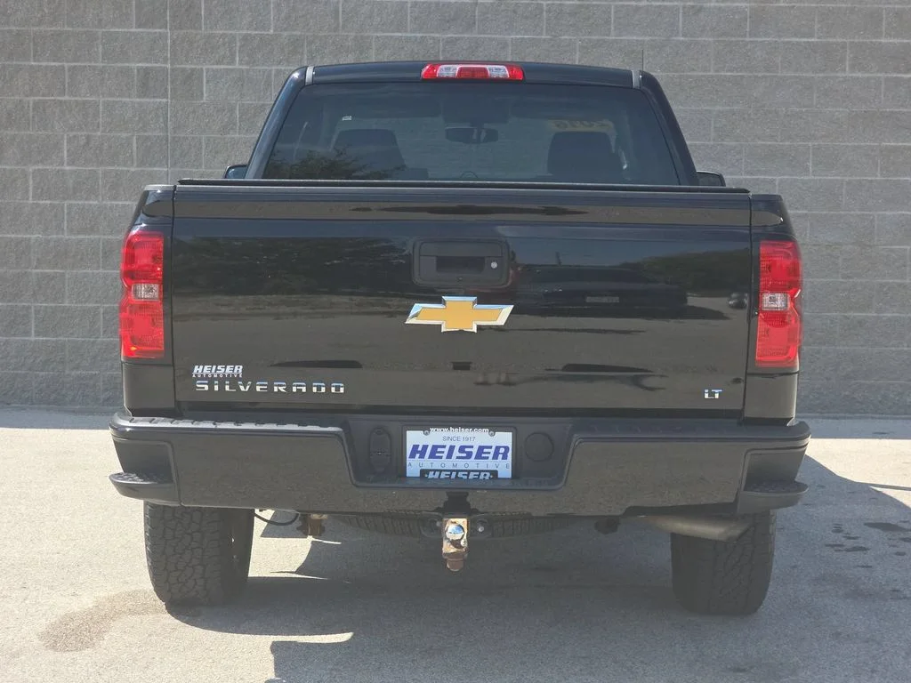 Used 2018 Black Chevrolet LT image 12