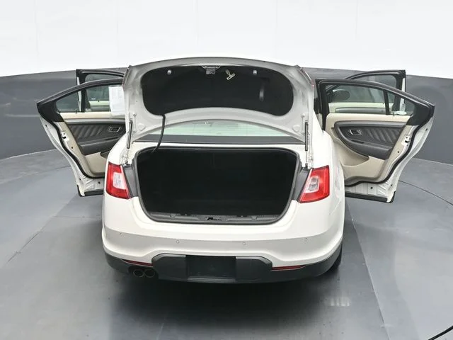 Used 2010  Ford SEL image 27