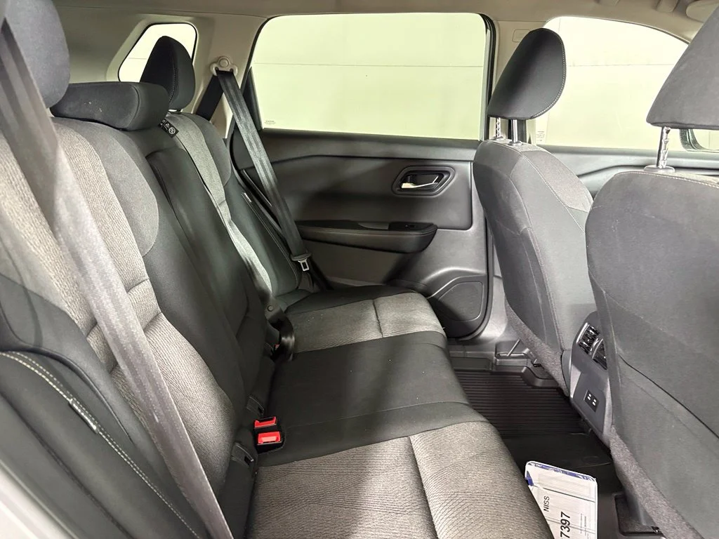 Used 2024 Silver Nissan SV image 17
