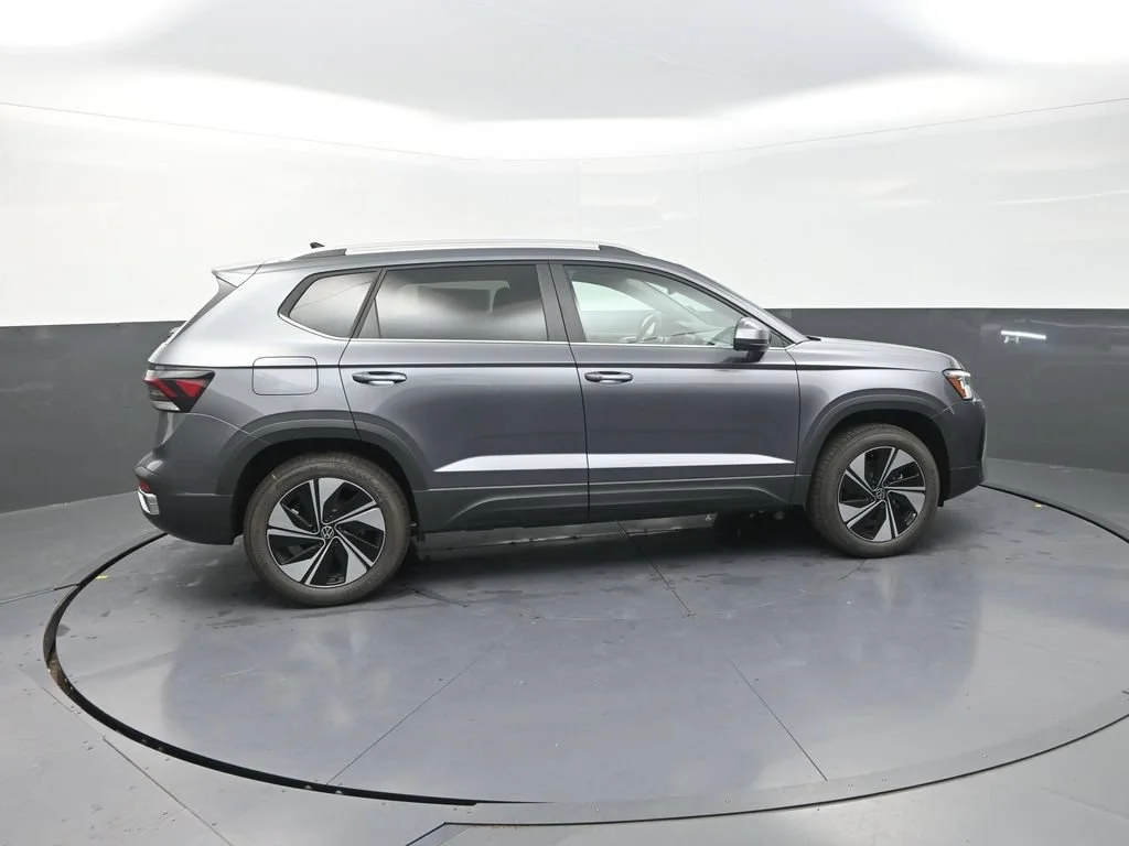 New 2026 Gray Volkswagen 1.5T SE image 12