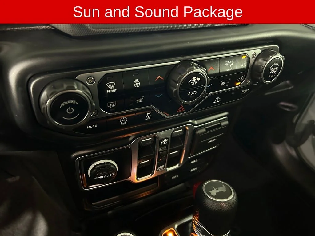 Used 2023 Gray Jeep Sport image 10