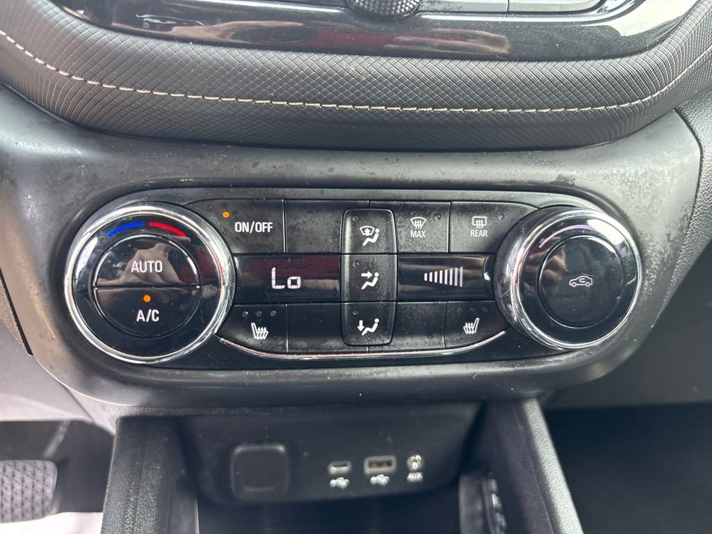 Used 2023 Black Chevrolet ACTIV image 26