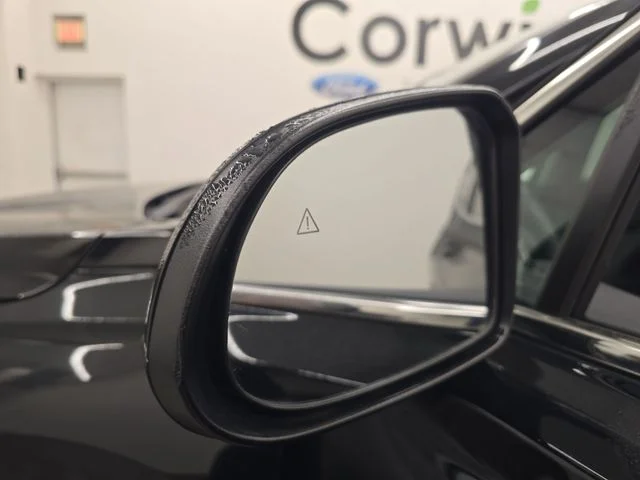 Used 2023 Twilight Black Hyundai SE image 33