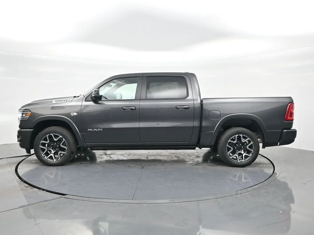 New 2026 Granite Crystal Metallic Clear-Coat Exterior Paint RAM Laramie image 10