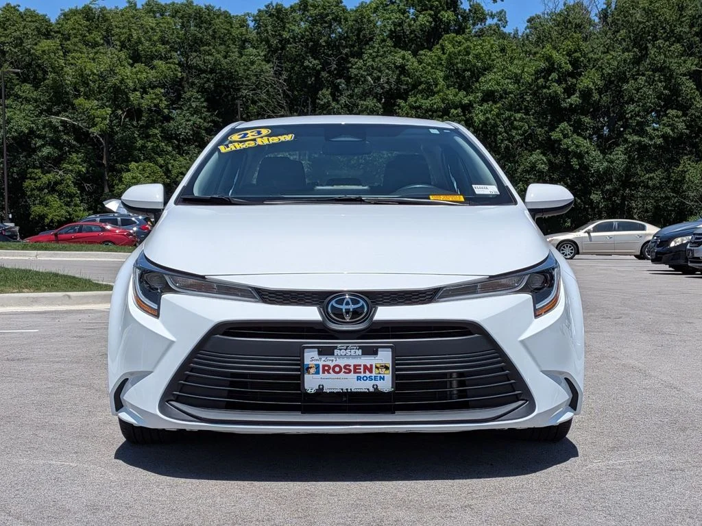 Used 2023 White Toyota LE image 2