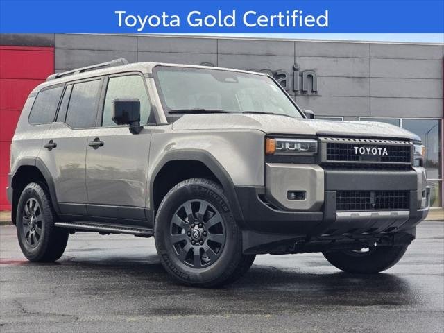 Certified Used 2025 METEOR SHOWER Toyota  image 2