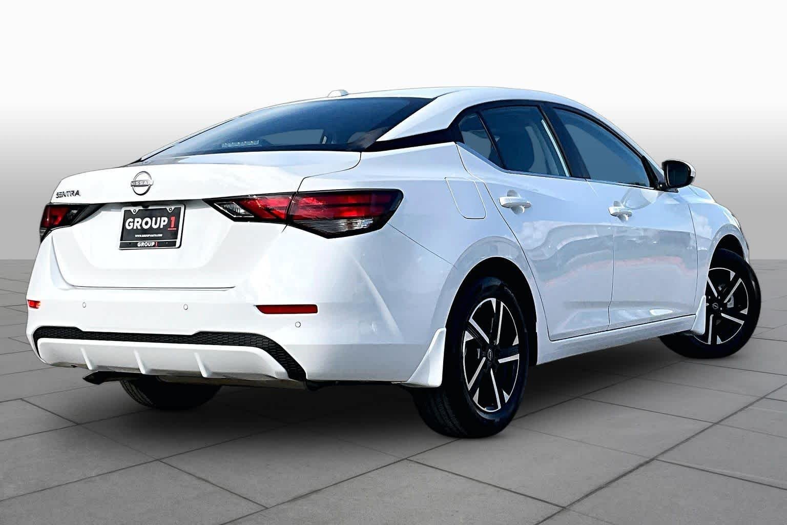 Certified Used 2025 Fresh Powder Nissan SV image 13