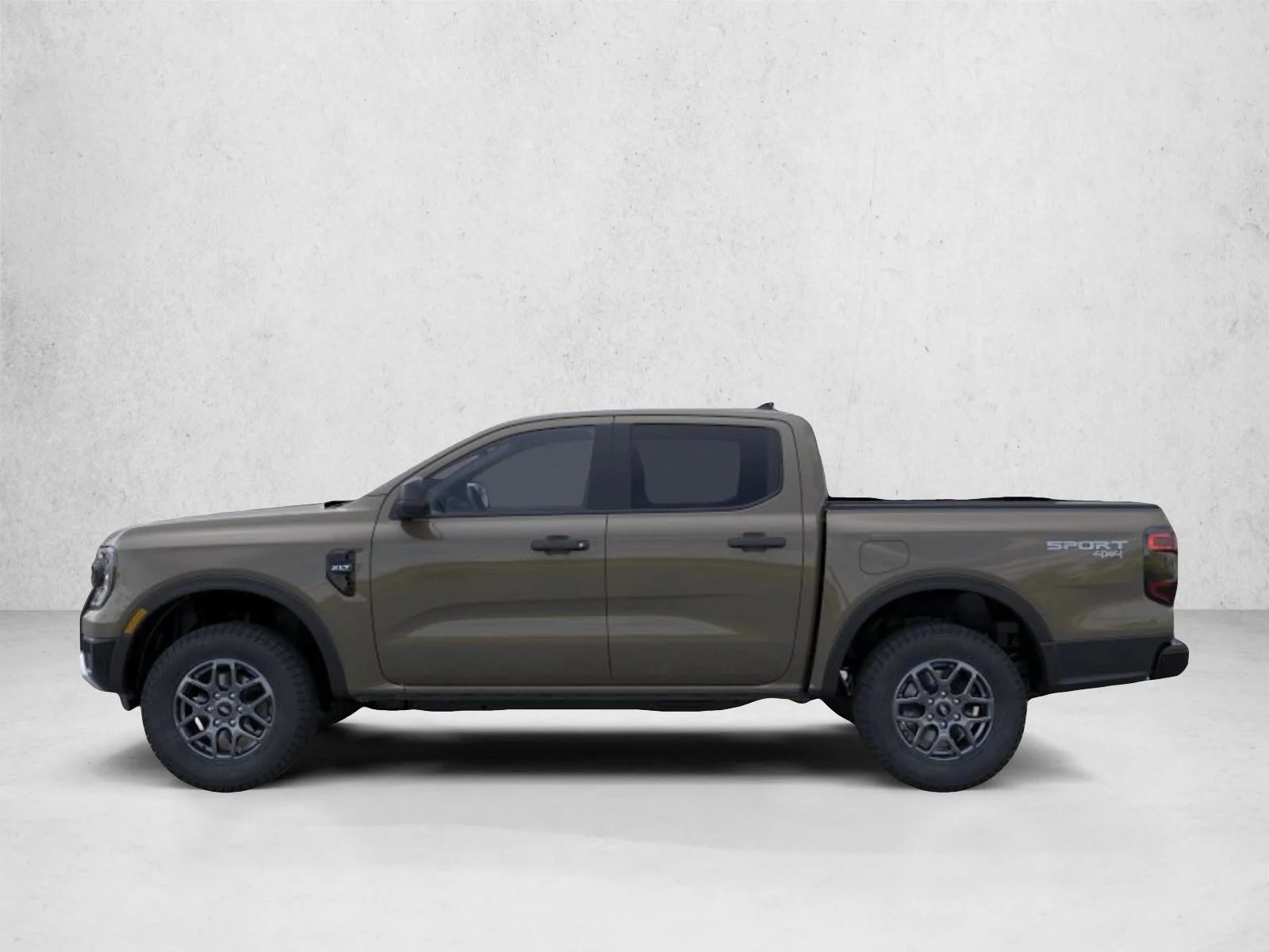New 2026 Marsh Gray Ford XLT image 3
